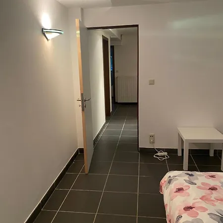 Apartment Chambre Forest 1er Drt