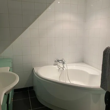 Chambre Forest 1er Drt * Brussels