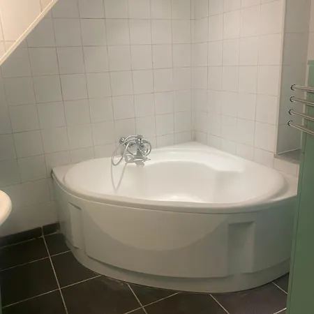 Chambre Forest 1er Drt Appartement